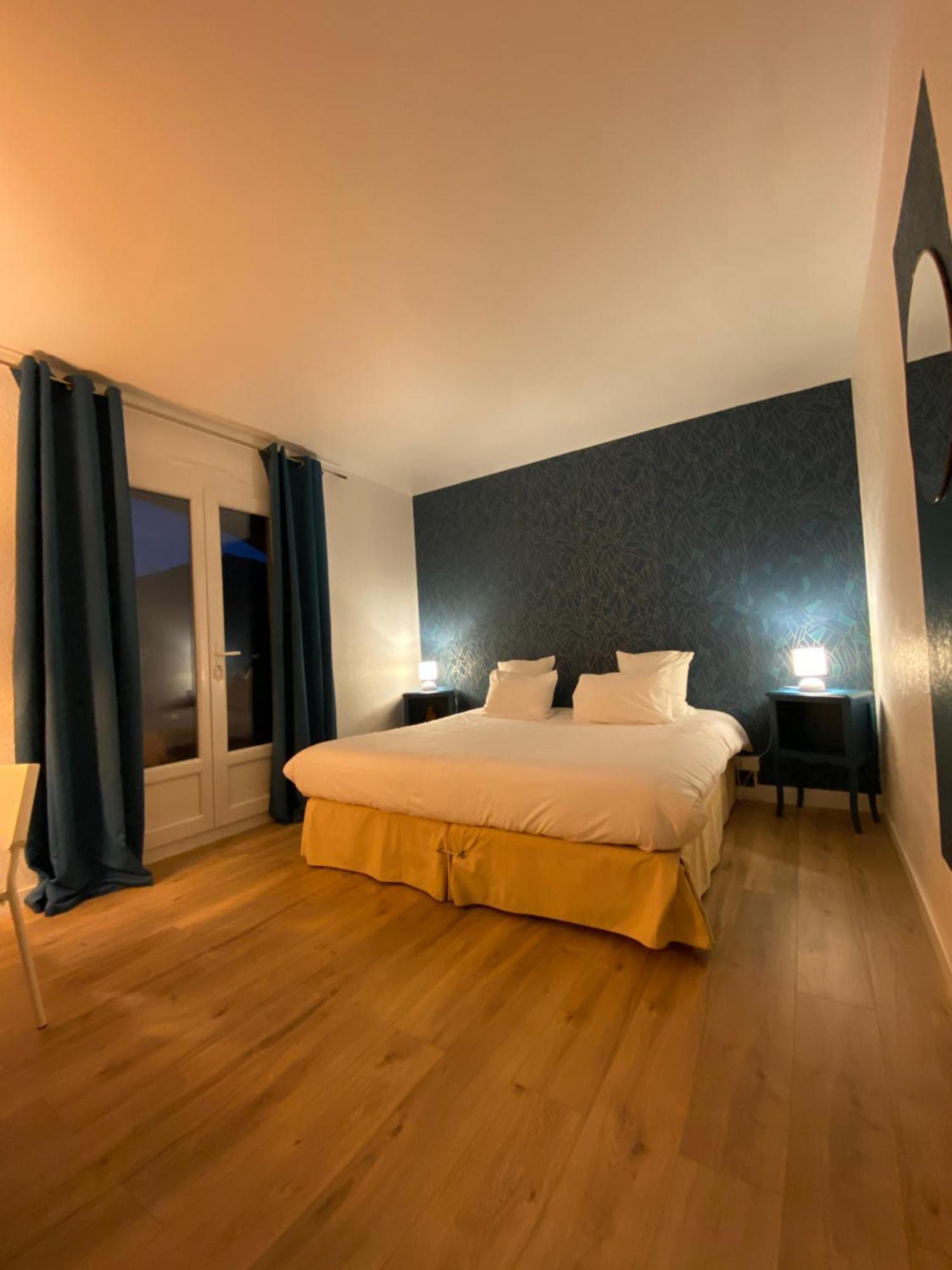 Logis Hotel Medieval, Montelimar Nord روشيمار المظهر الخارجي الصورة