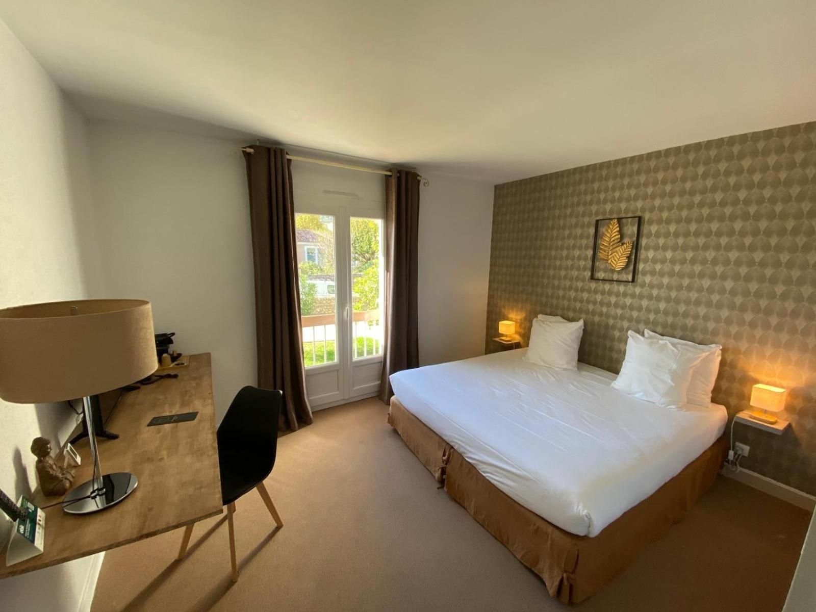 Logis Hotel Medieval, Montelimar Nord روشيمار المظهر الخارجي الصورة